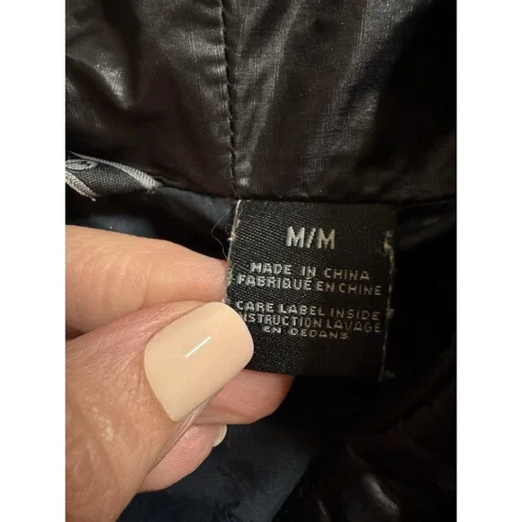Marmot Womens Puffer Jacket Black Sz M Quilted Hooded Ski Outdoors Winter - Picture 5 of 8